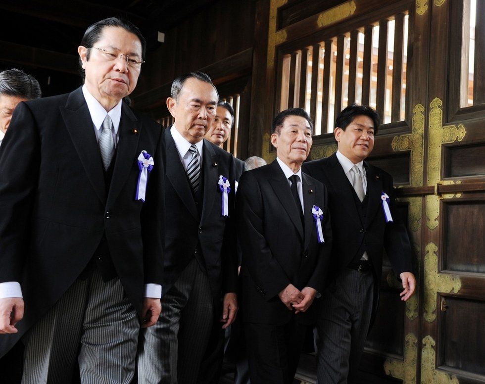 日本现官员首拜靖国神社